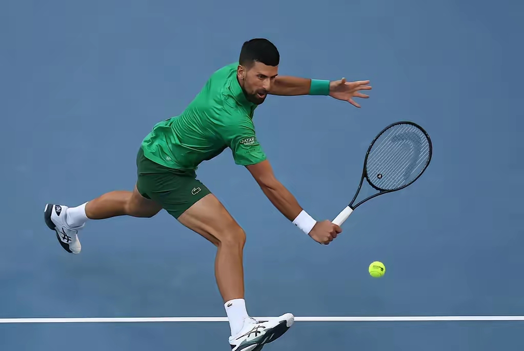 开云在线平台-关于最后时刻胜出引发热议！，德约科维奇在拜仁比赛中领先优势明显气势如虹延续的信息